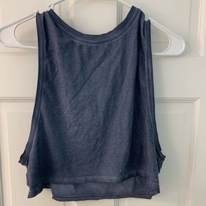 NWOT lululemon crop